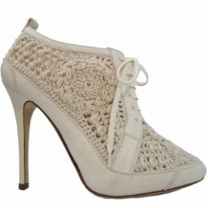 Inspired by colonial fashion - myLusciousLife.com - Ralph Lauren Spring 2012 Shoes.jpg